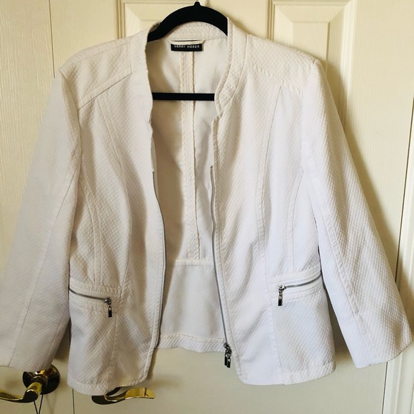 Gerry Webber Size Large white cropped long sleeve full zipper spring jacket - Picture 5 of 6
